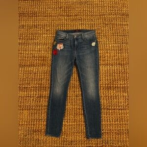 Blue‎ Jeans with Floral Embroidery